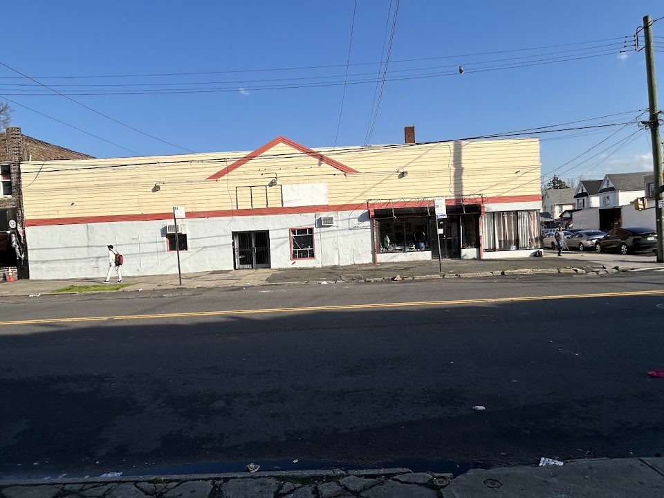 Indoor Flea Market