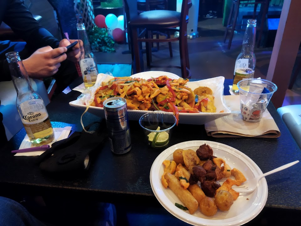 Ten Bar & Grill Restaurant