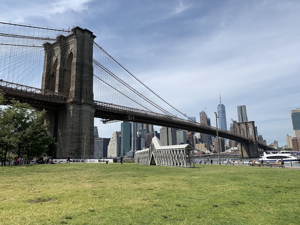 Empire Fulton Ferry