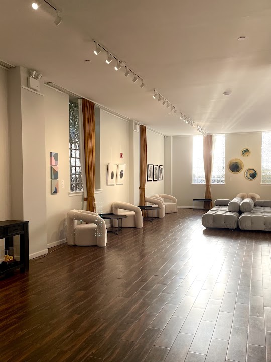 Modernist Gallery