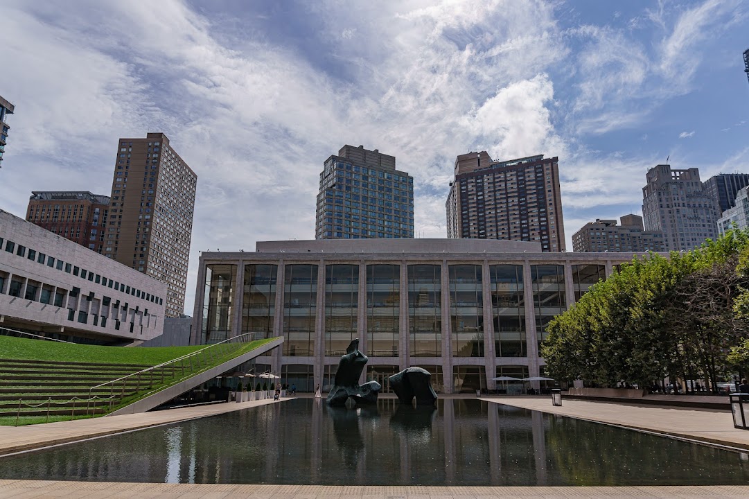 Hearst Plaza