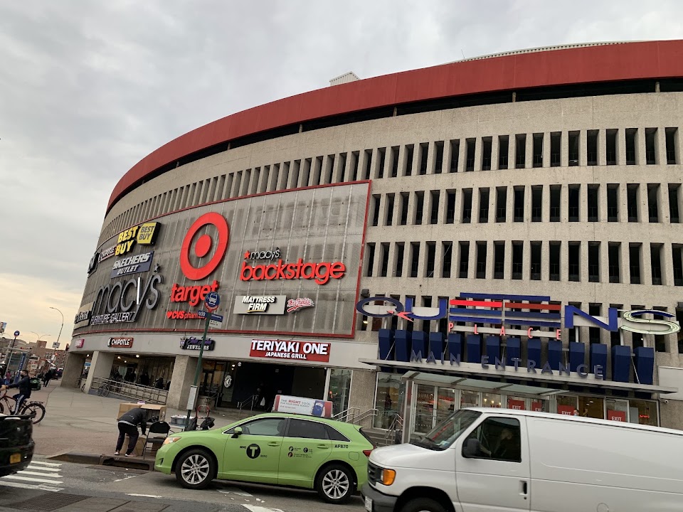 Queens Place Mall