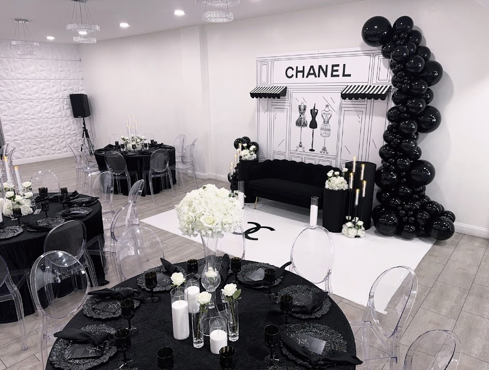Tlux event space
